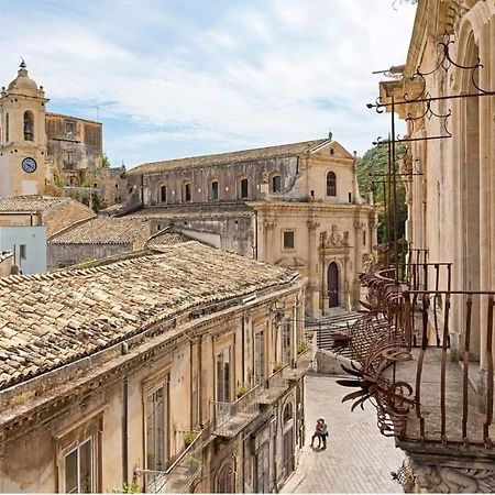 Casa Vacanze Bella Vista Ragusa Exteriör bild