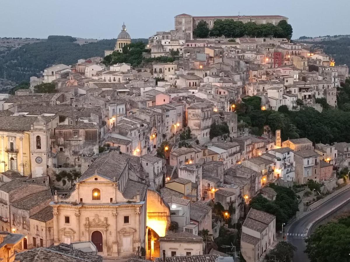 Casa Vacanze Bella Vista Ragusa Exteriör bild
