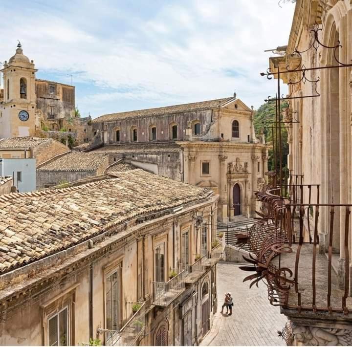 Casa Vacanze Bella Vista Ragusa Exteriör bild